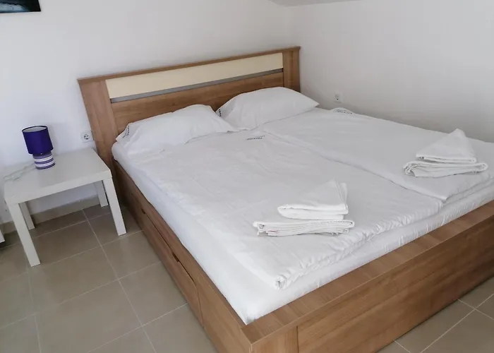 Studio Apartman Kat