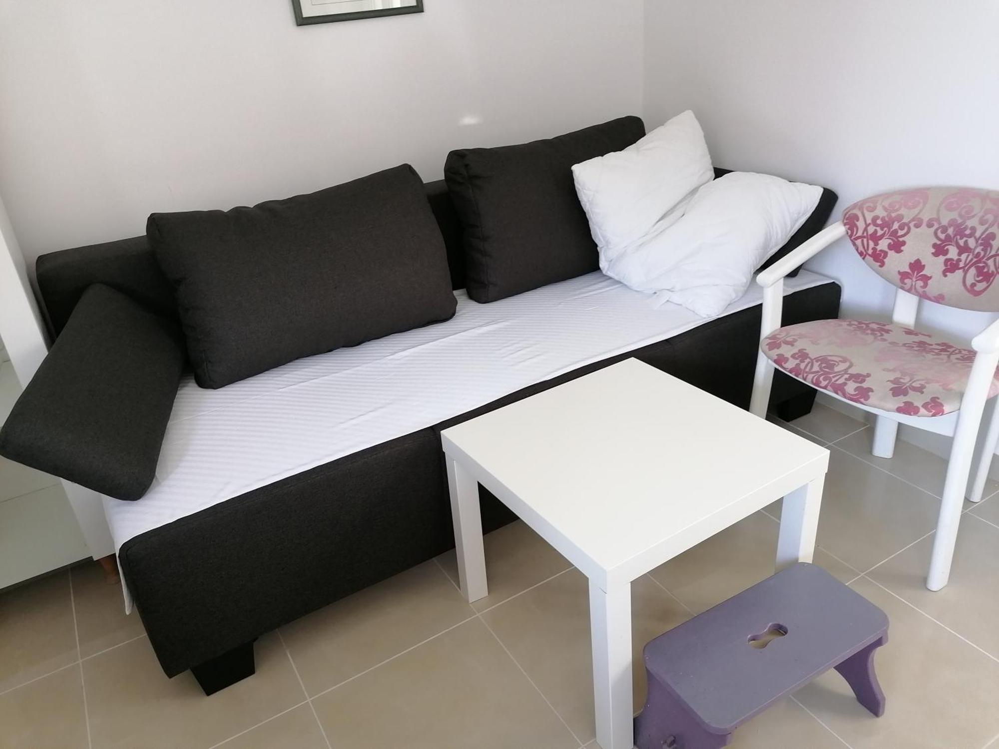 Kat Apartment *